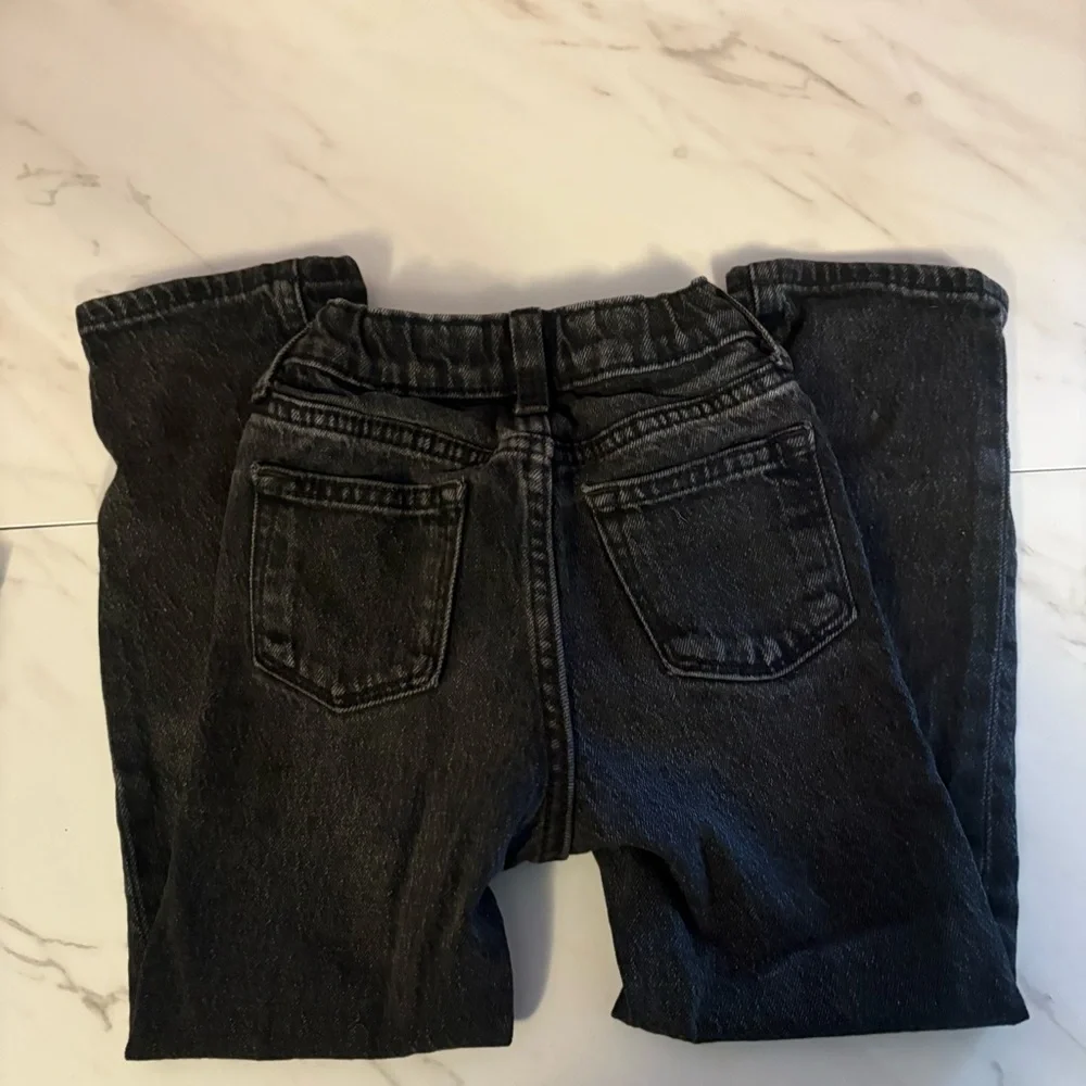 Old Navy Kids Elastic Waist Jeans in Blue and Black Denim
